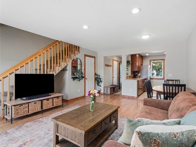 258 Cove Boulevard UNIT 4