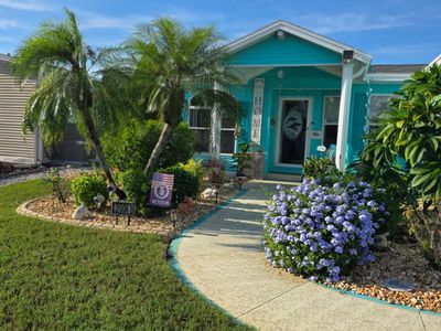 Property at 2004 Pier Dr, Ruskin, FL