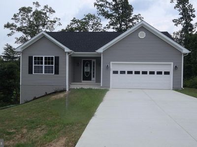 64 Bacon Ct