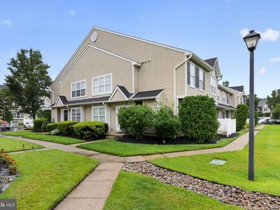 4105 Buxmont Rd