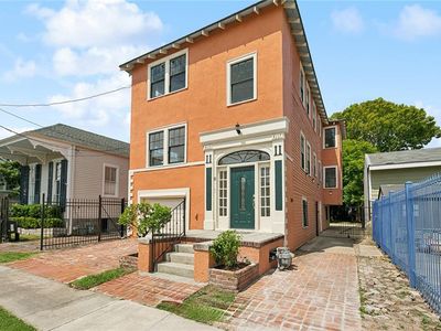 4117-19 S Saratoga St