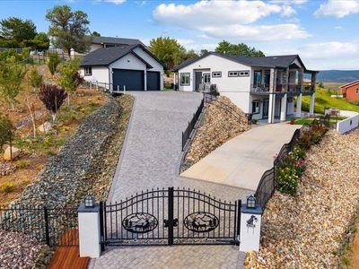 9824 E Magma Dr