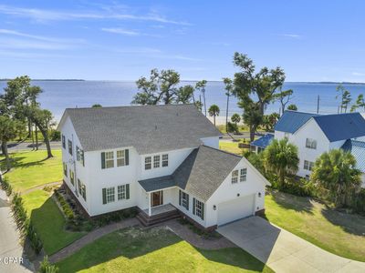 900 W Beach Dr
