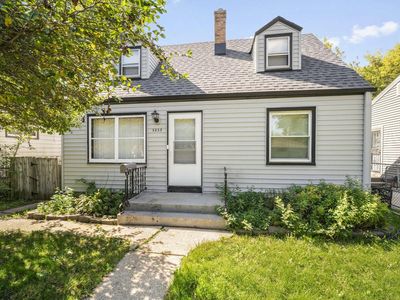 5859 N 66th STREET
