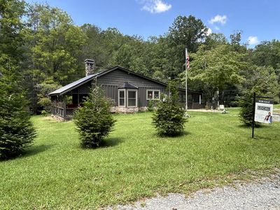 581 N Garrett Branch Rd