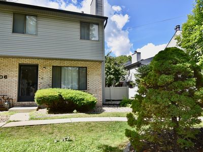 1106 E Jefferson St APT 6