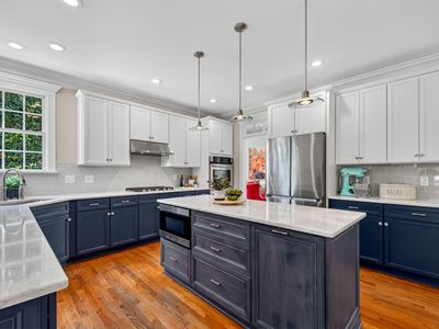 101 Kings Castle Dr