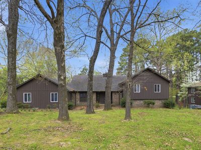31 Colonial Cv