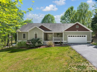 37 Crimson Ln