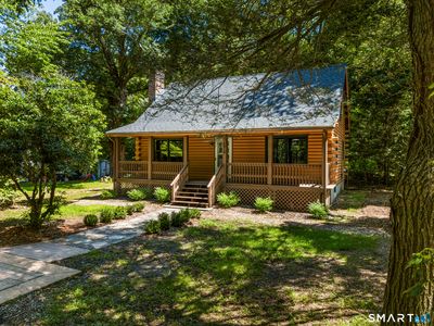 176 Lake Drive East