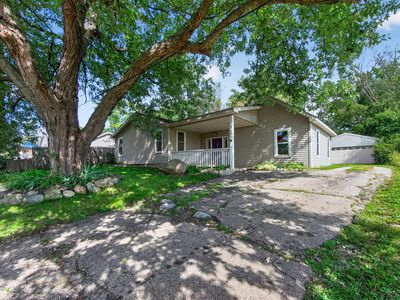 3641 Saint Luke Dr