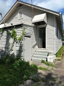 2909-15 Hollygrove St #9-15