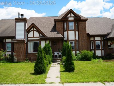 Property at 6426 Chase Rd, Dearborn, MI