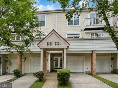 18055 Royal Bonnet Cir