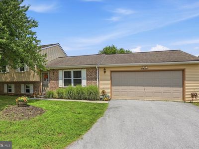 33 Hoover Rd