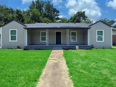 1404 E Polk St