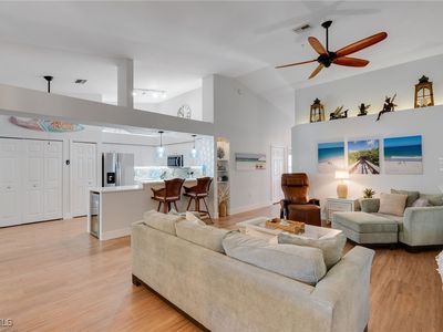 28740 Diamond Dr UNIT 203