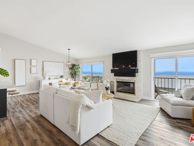 6766 Las Olas Way