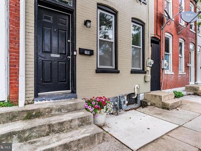 169 W North St