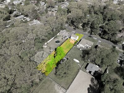 90 Fischer Ave