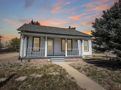418 W Main St