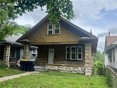 2519 College Ave