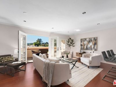 12500 Huston St APT 204