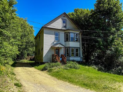 4 Pleasant Street