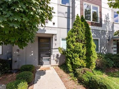1672 Dekalb Ave NE #5