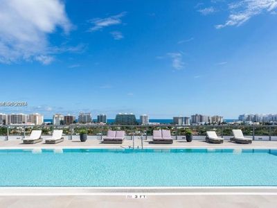 9261 E Bay Harbor Dr UNIT 704