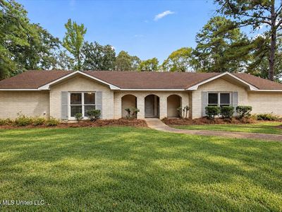 101 Susan Cir