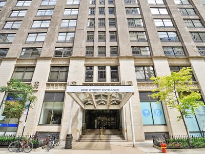 680 N Lake Shore Dr APT 219