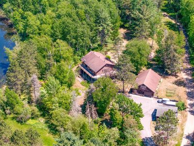 24392 S Long Lake Rd