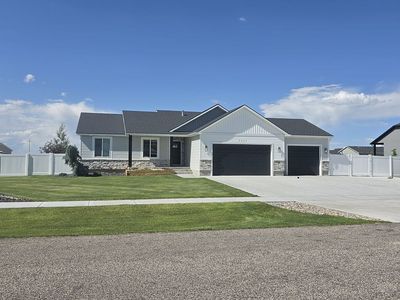 5059 E Allcott Dr