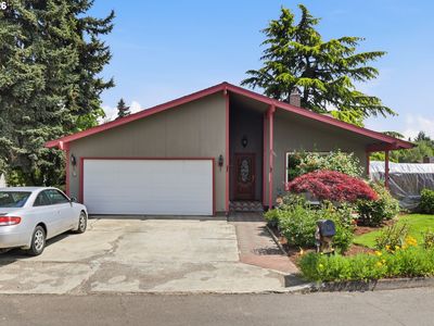 565 Brown Ct