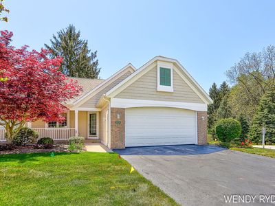 245 Timberlake Dr E