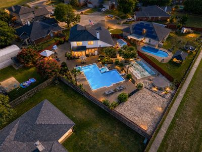 6001 Prairie Wood Ct