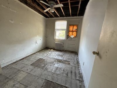 3712 Lyme Ave Floor 2