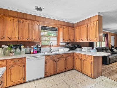 1425 Sifly Rd