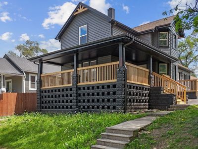 132 Akin Ave