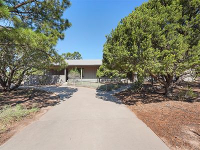 427 Estante Way