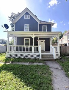 619 SW Buchanan St