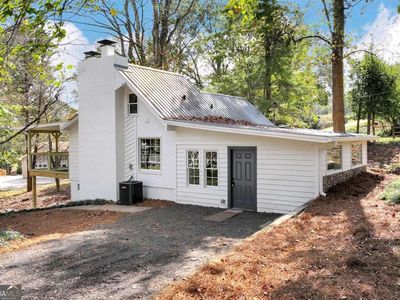 75 Lake Dr