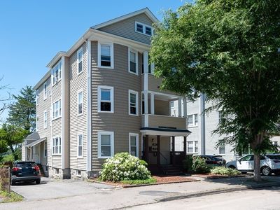 126 Sterling St