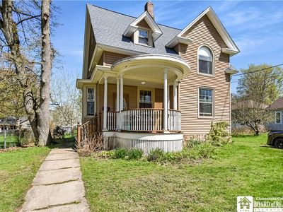 29 Beckman Ave