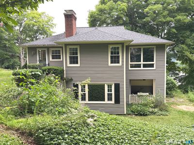 33 Hillcrest Avenue