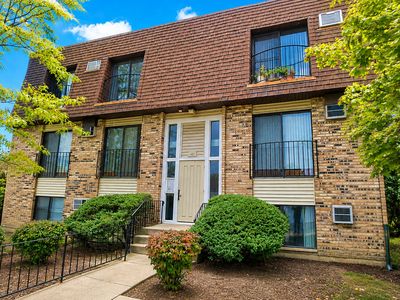 181 N Waters Edge Dr APT 202