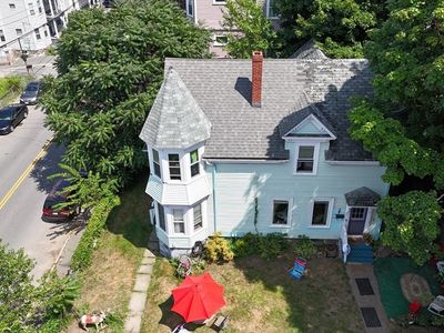 140 S Elm St