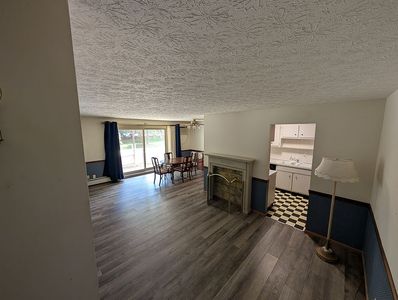 521 Tollis Pkwy APT 194