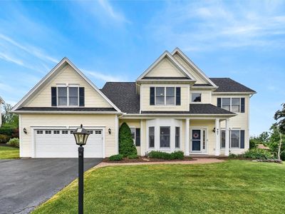907 Taylor Rise